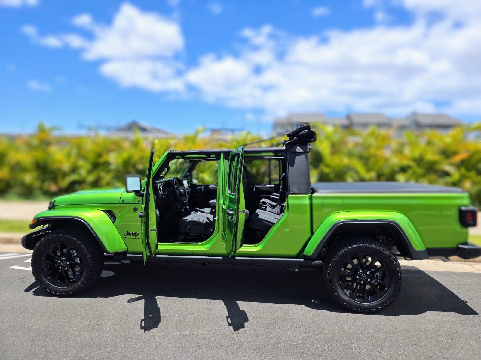 Jeep Gladiator in Mojito Green